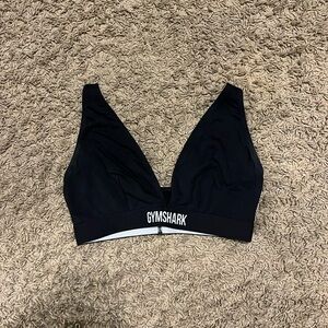 black gymshark sports bra